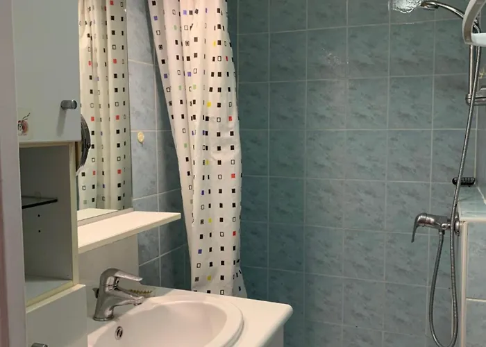 449 2 Pers Heliopolis Ab Vue Jardin Appartement Agde